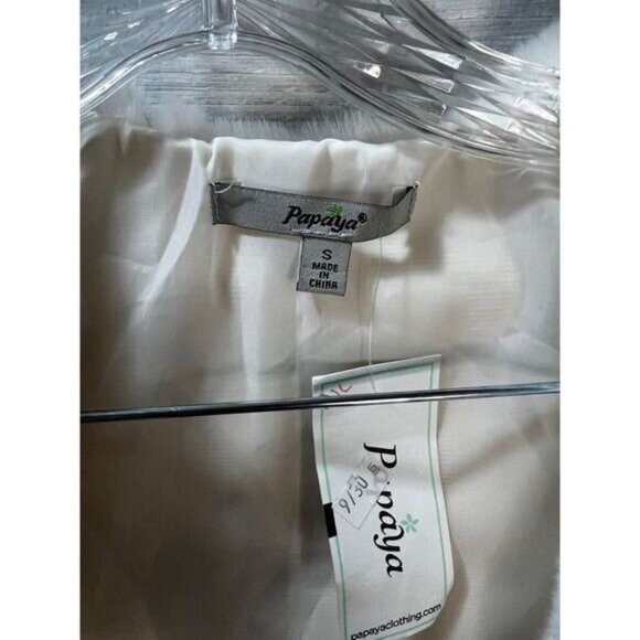 Papaya Womens Faux‎ Fur Ivory Sleeveless Vest Size Small - Picture 3 of 4